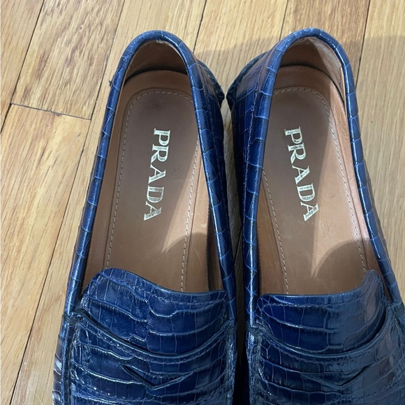 Prada Dark Blue Crocodile-Embossed Loafers US 8.5 Prada 8 - Picture 1 of 14